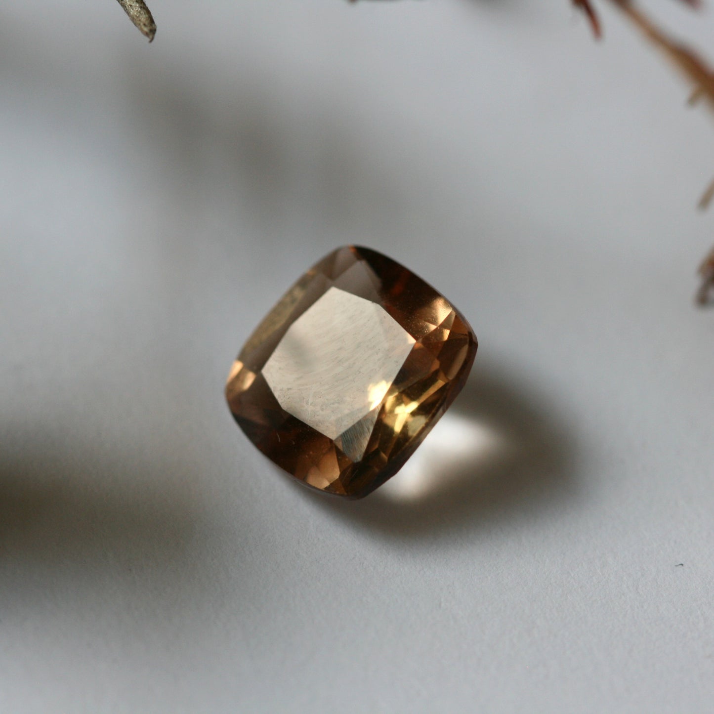 4.6ct Champagne Topaz - Cushion Cut - 10.1mm