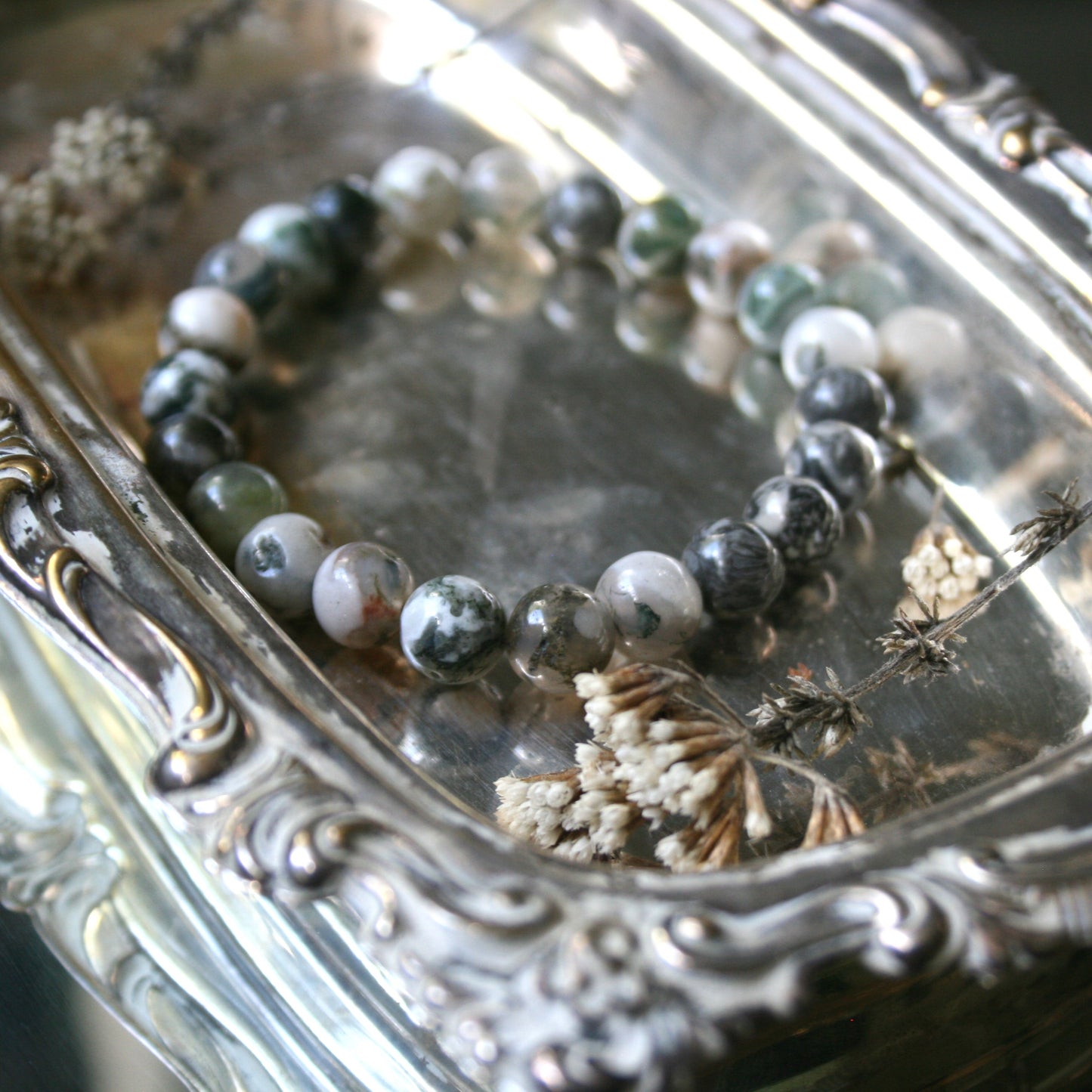 8.8mm Round Agate Bead Bracelet