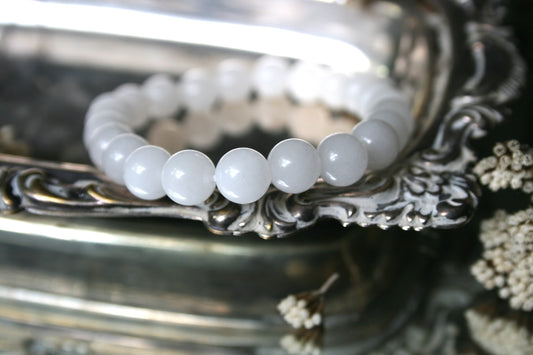 8.5mm Round White Jade Bead Bracelet