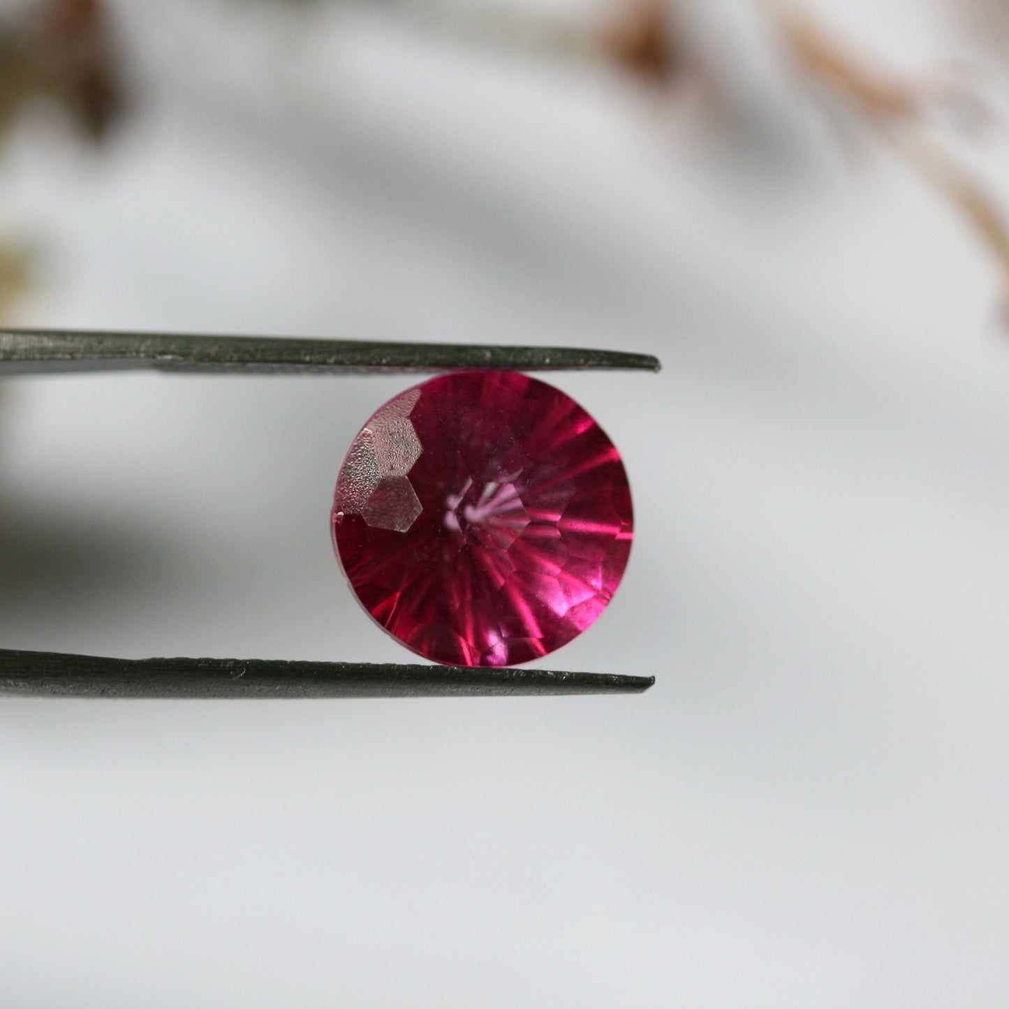 4.4ct Pink Topaz - Round Flower Cut - 10mm