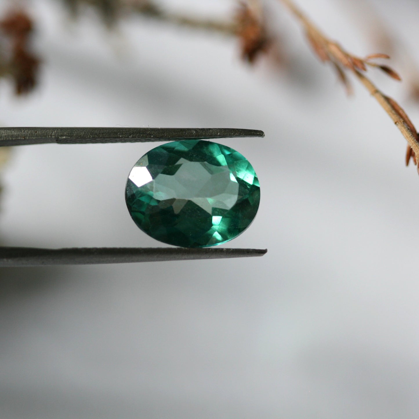 3.9ct Blue Topaz - Oval Cut - 11x8.9mm