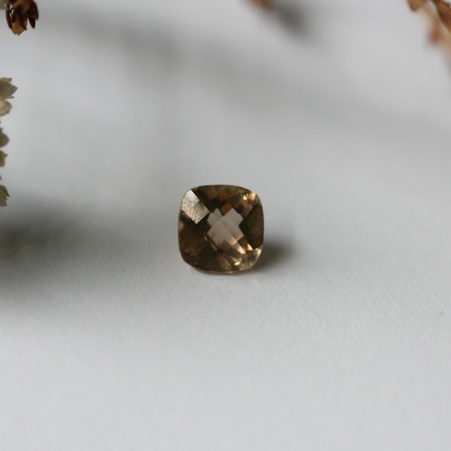 1.8ct Champagne Topaz - Cushion Cut - 7.1x7mm