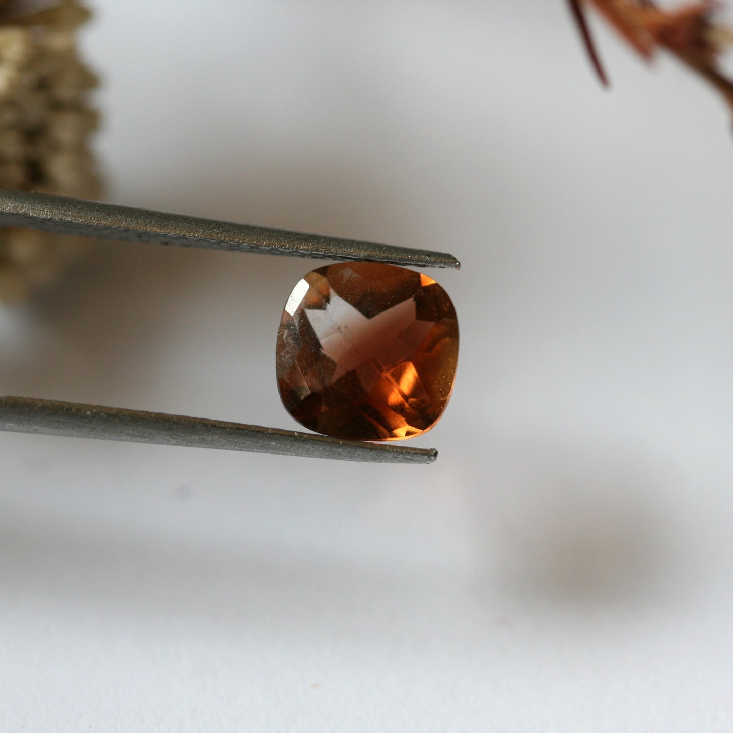 1.2ct Champagne Topaz - Cushion Cut - 7x7mm