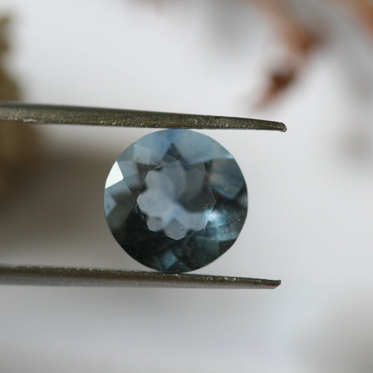 3.2ct Fluorite - Round Cut - 9mm