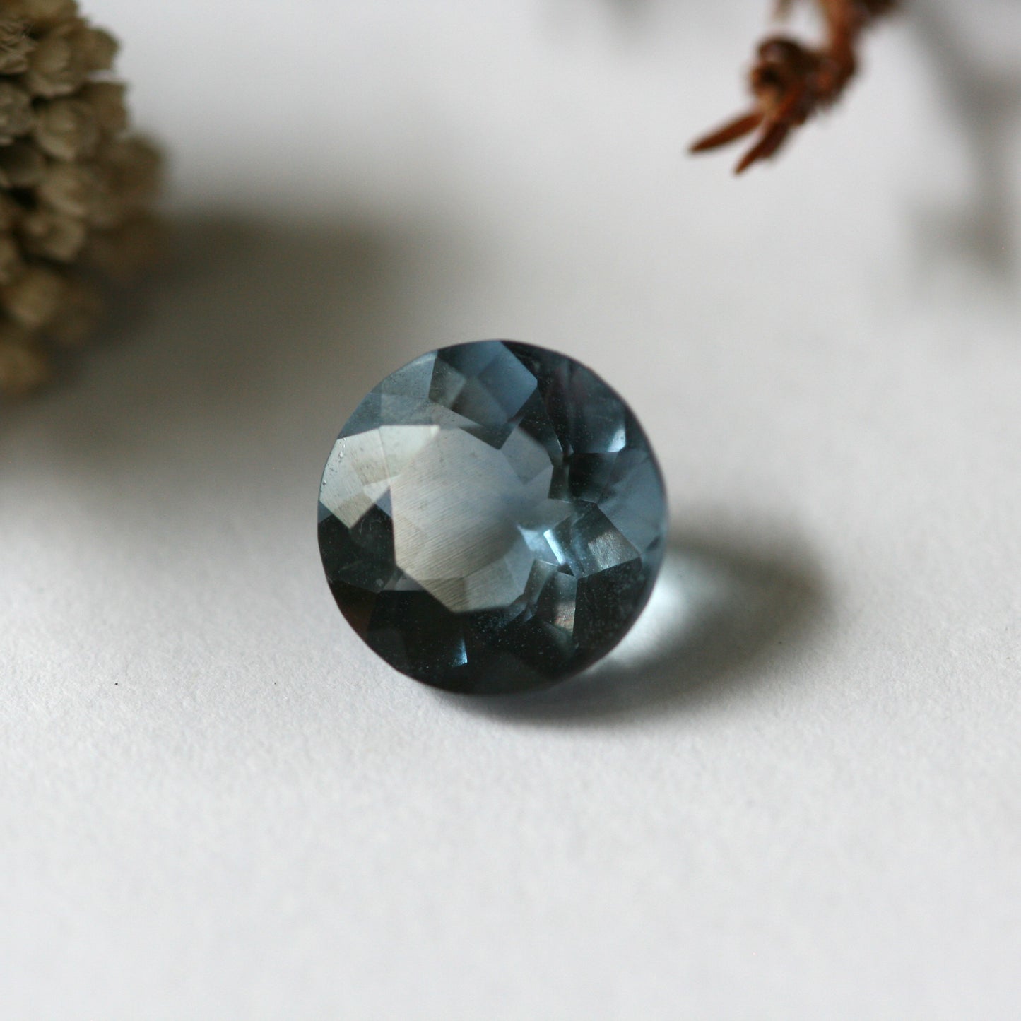 3.2ct Fluorite - Round Cut - 9mm